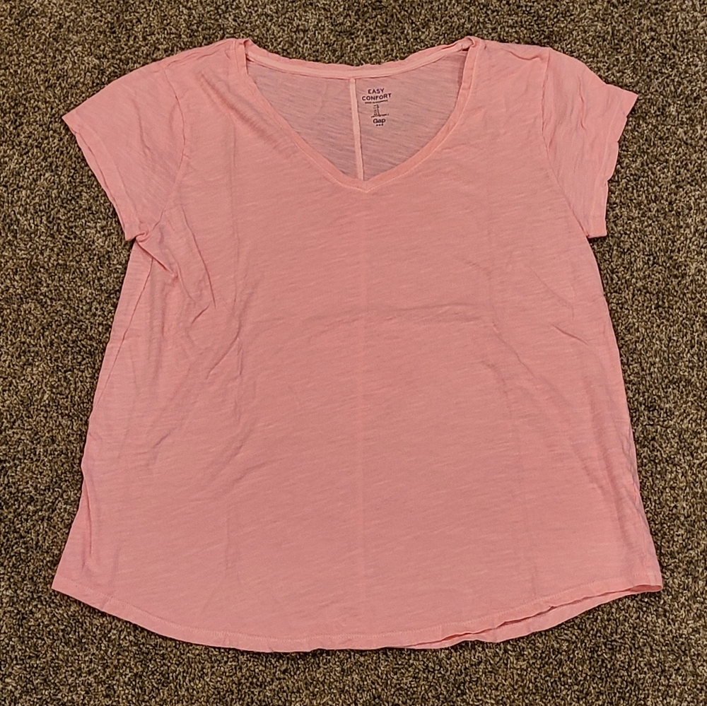 Women's GAP Short Sleeve V-Neck Shirt